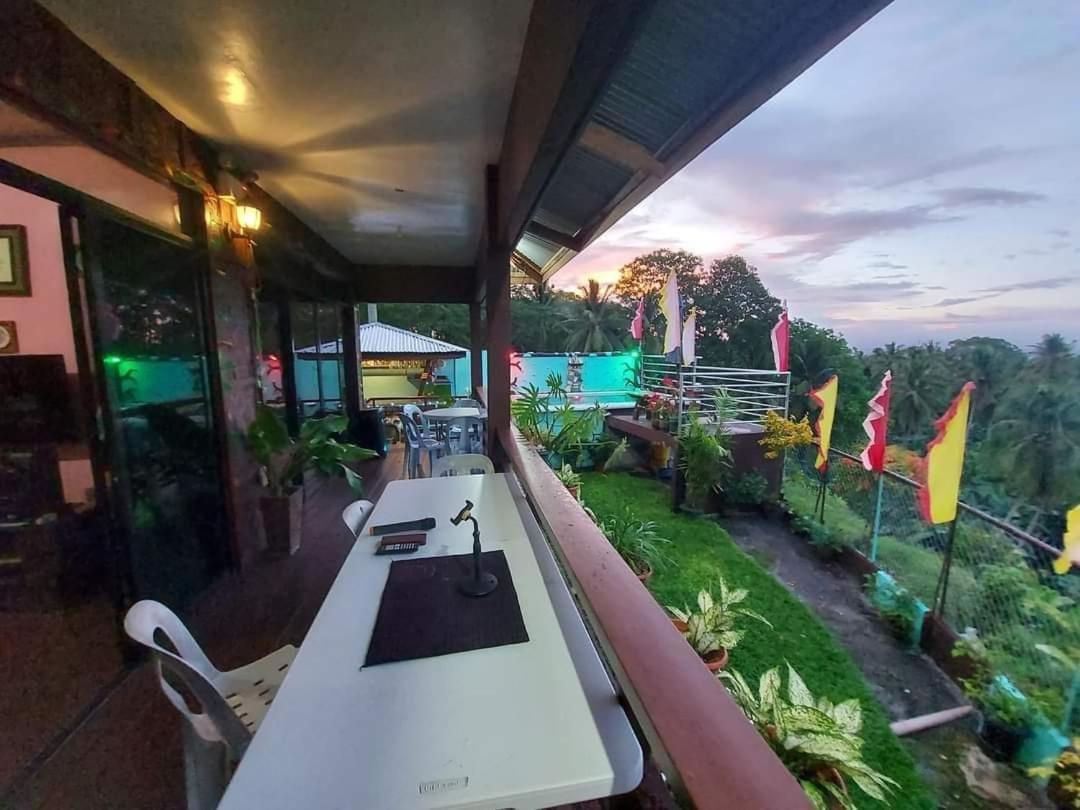 Island Samal Overlooking View House With Swimming Pools San Antonio  Exteriör bild