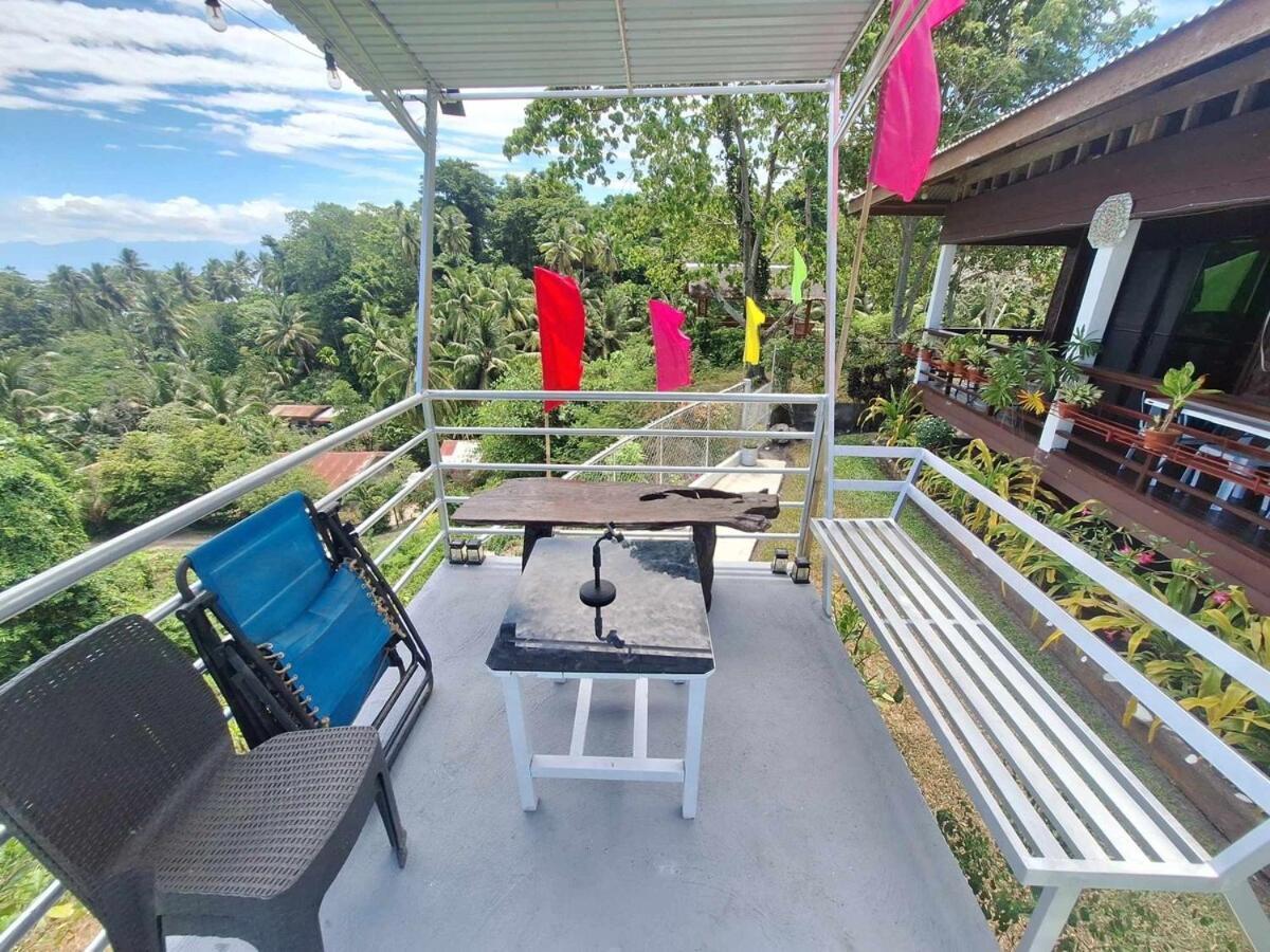 Island Samal Overlooking View House With Swimming Pools San Antonio  Exteriör bild