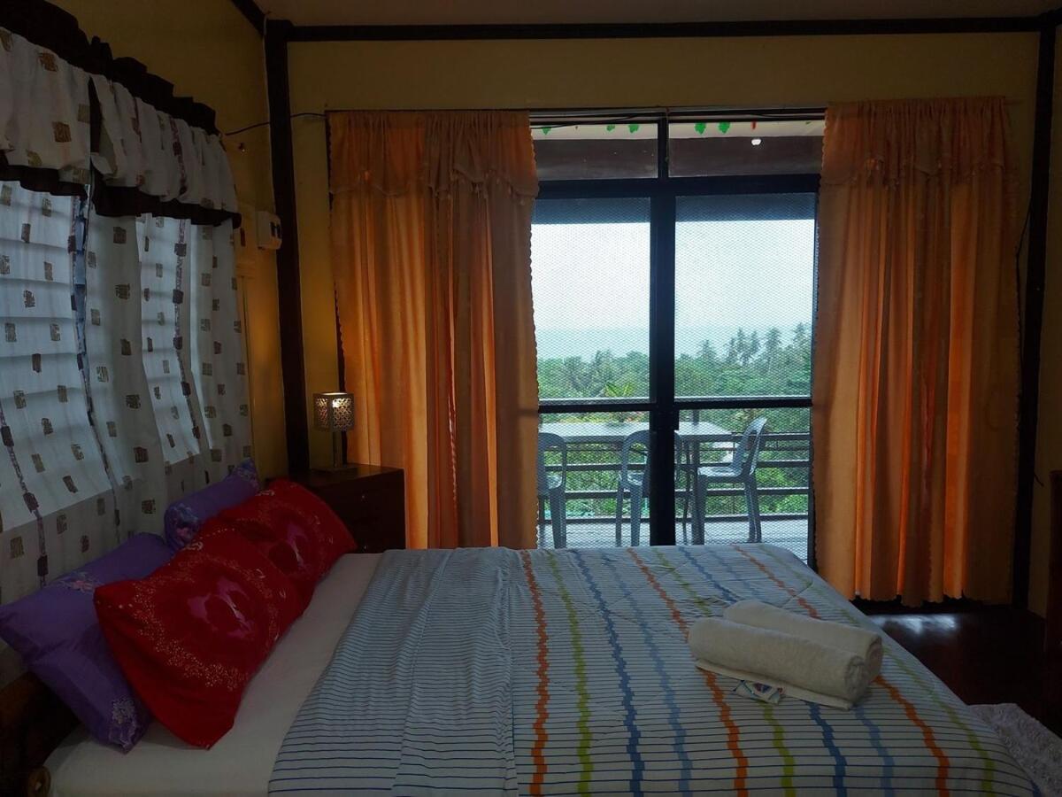Island Samal Overlooking View House With Swimming Pools San Antonio  Exteriör bild